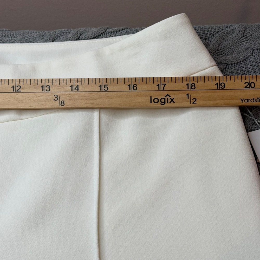 Kasper Women's Sz 12  Stretch-Crepe Straight-Leg Pants in Vanilla Ice - Picture 9 of 10
